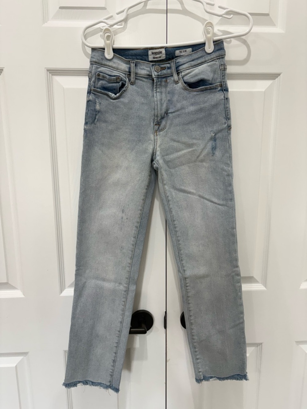 Kensie Light Wash Jeans - Straight Leg